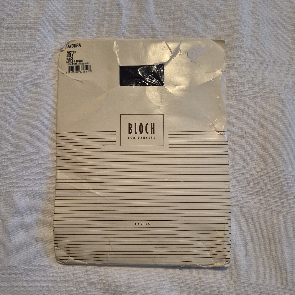 Bloch women's footed Size B black Endura tights NEW